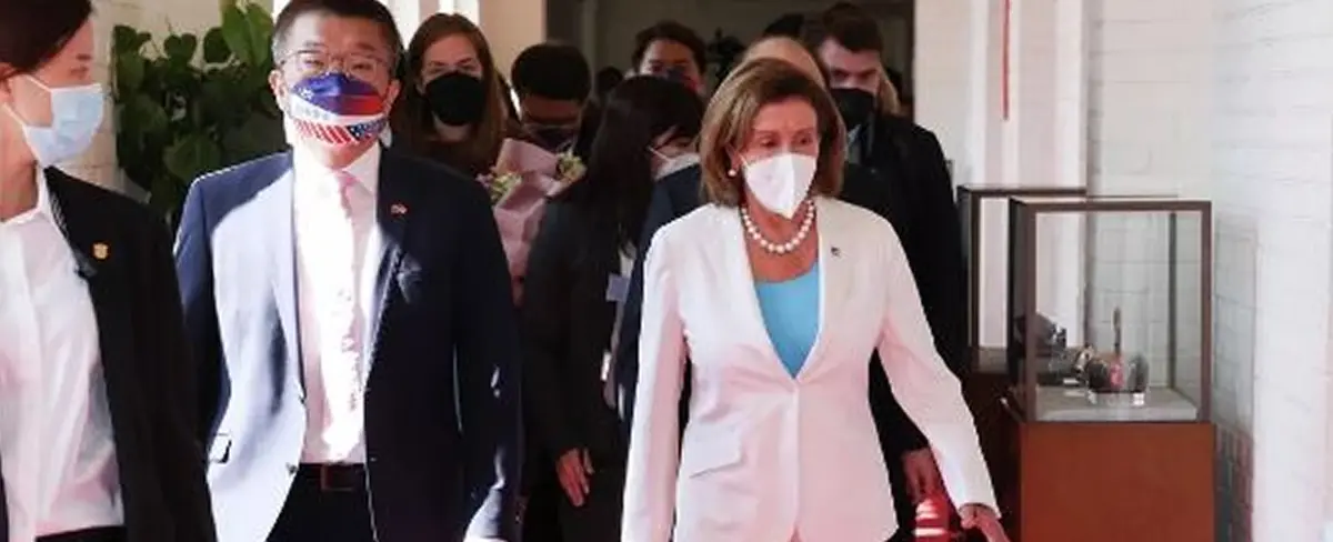 Nancy Pelosi abandona Taiwán en medio de crecientes tensiones entre China y EE.UU.