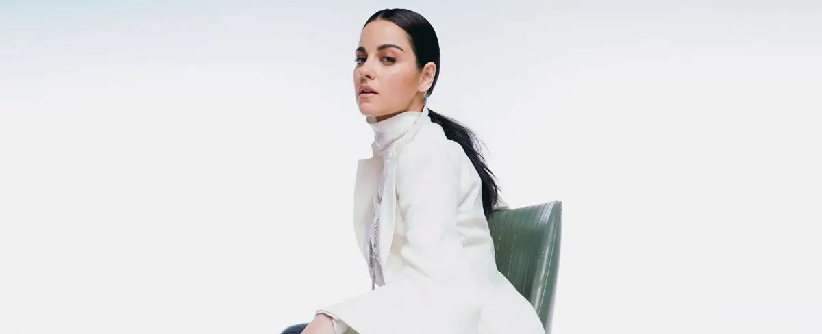 Maite Perroni desmiente rumores de embarazo creados por paparazzi