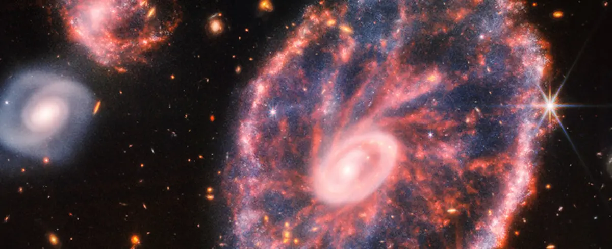 Telescopio James Webb proporciona nuevos detalles sobre la galaxia Rueda de Carro