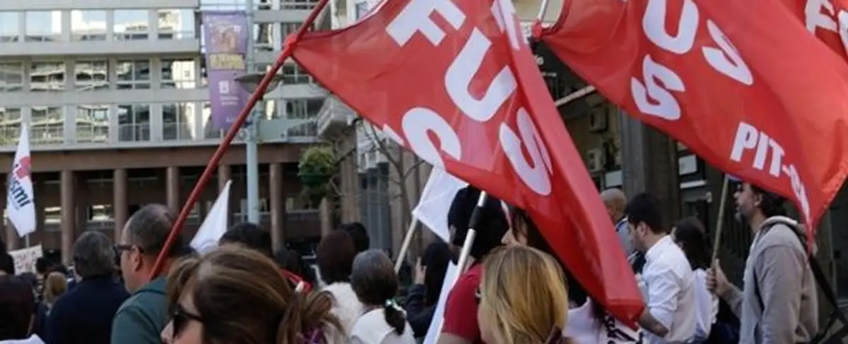 Trabajadores de la salud privada en Uruguay realizan paro exigiendo mejoras salariales