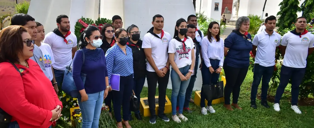 UNAN-León conmemora 76 aniversario del natalicio de "La Gata Munguía"