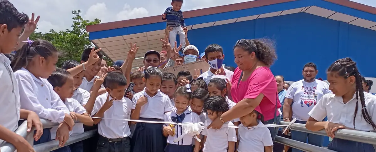 Espectacular colegio primaria es inaugurado en El Tortuguero, Caribe Sur