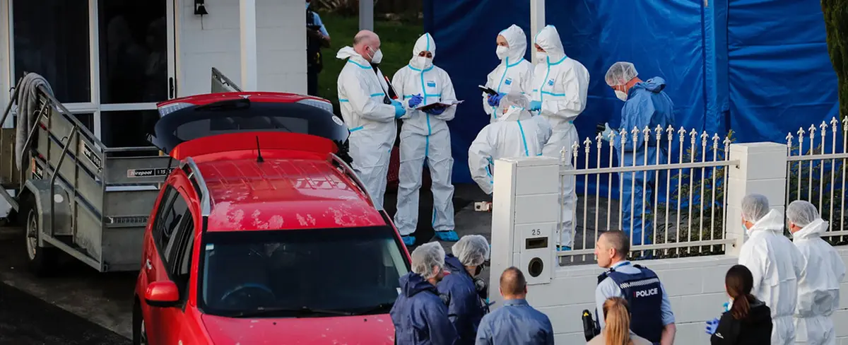 Investigan muerte de dos menores encontrados en una maleta en Nueva Zelanda