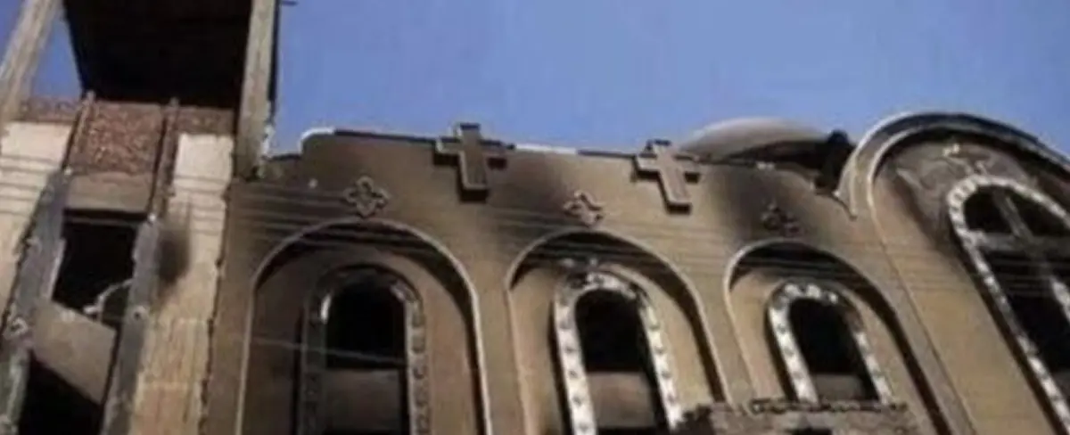 Varios muertos y heridos deja un incendio dentro de una iglesia en Egipto