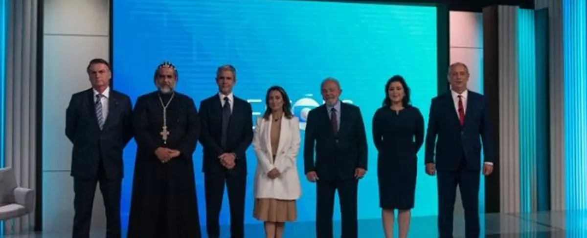 Bolsonaro lanza ataques contra Lula en el último debate electoral en Brasil