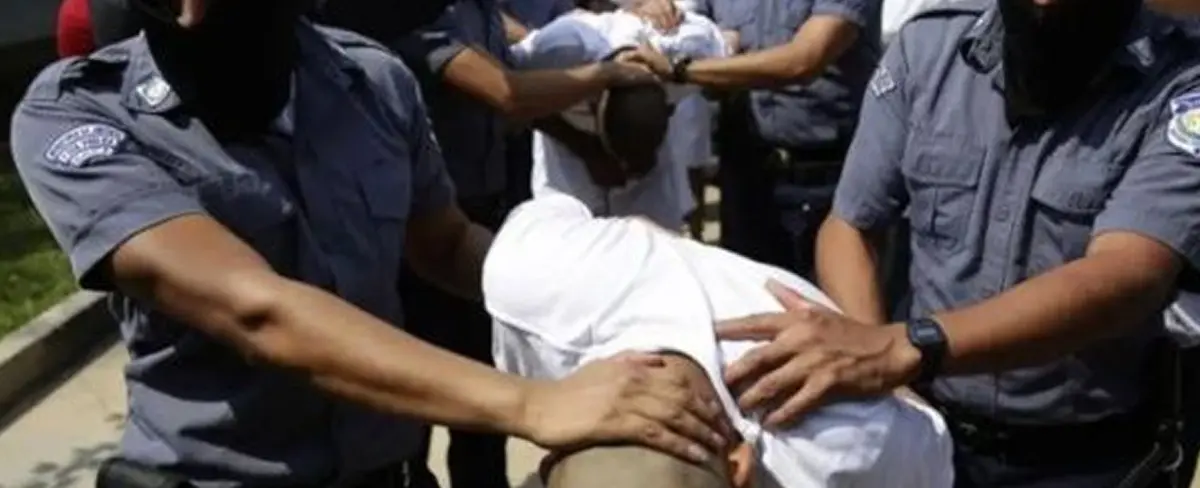 Piden a El Salvador adoptar medidas contra la violencia que respeten los DD.HH.