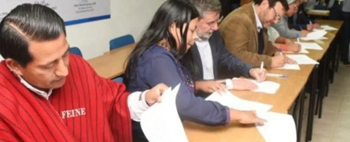 Gobierno y movimiento indígena clausuran mesas temáticas de diálogo en Ecuador