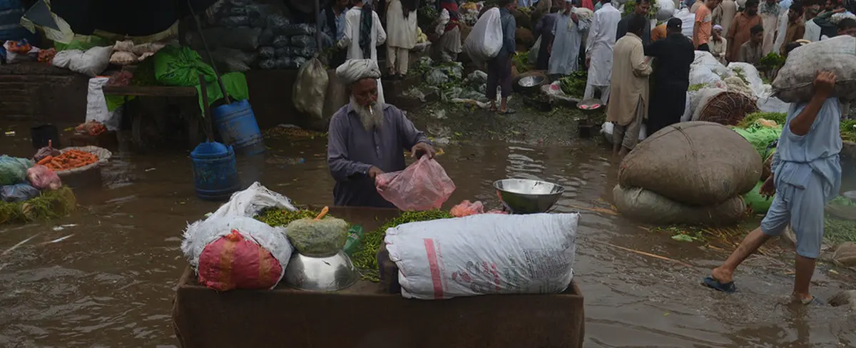Pakistán: advierten sobre brote de graves enfermedades tras catastróficas inundaciones