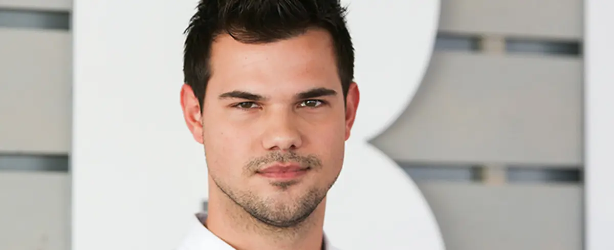 Taylor Lautner confiesa su mayor pesadilla en la película “Crepúsculo”