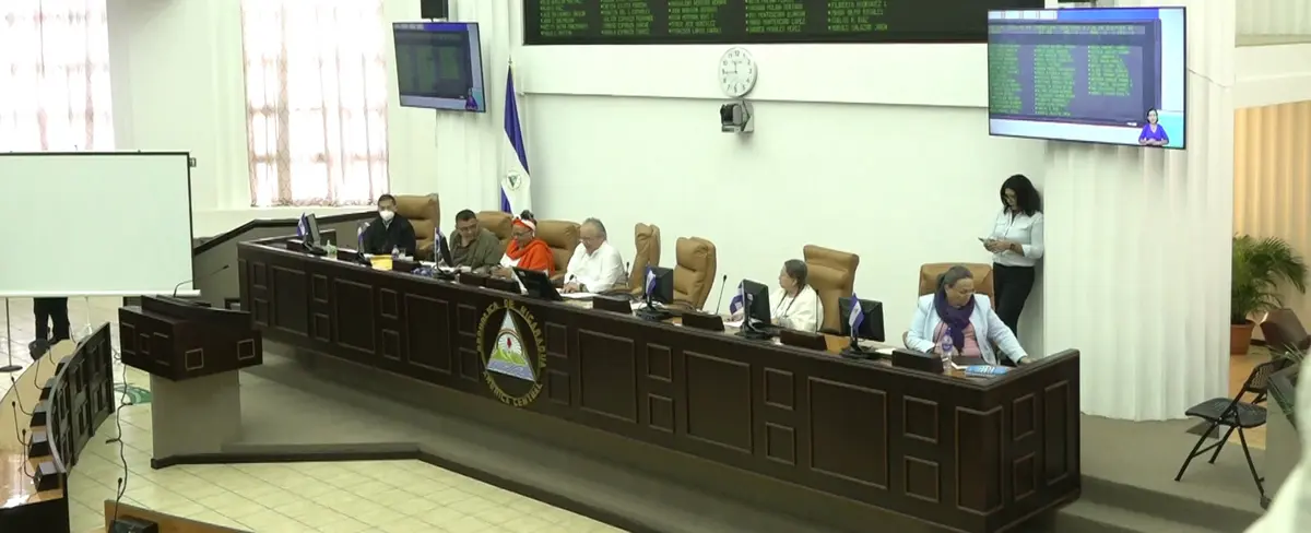 Asamblea aprueba vigencia de cédulas vencidas para ejercer el voto