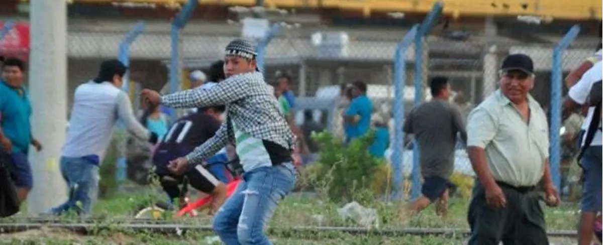 Bolivia: oposición intenta tomarse la planta petrolera de Palmasola