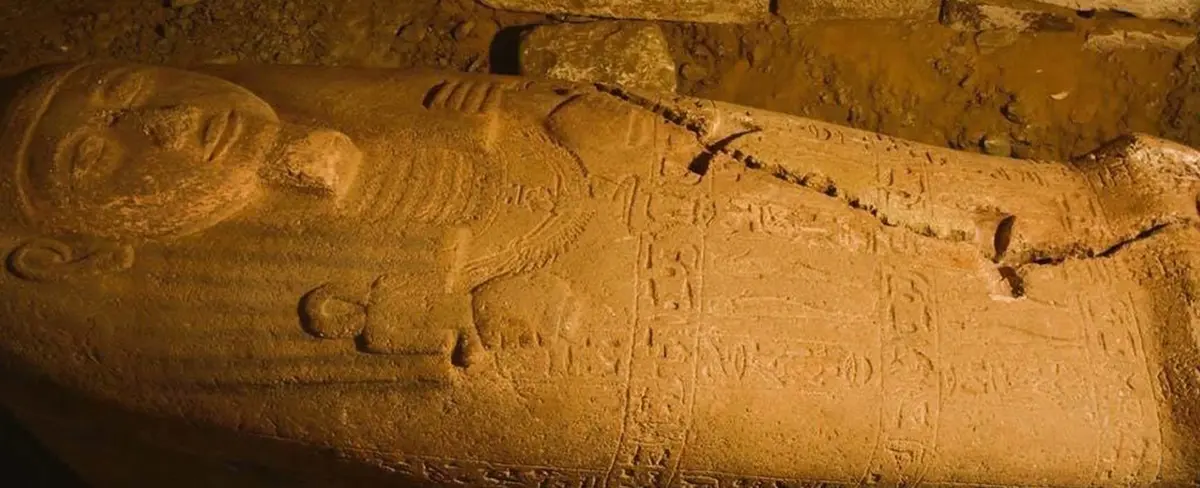 Egipto: descubren sarcófago perteneciente a un alto funcionario de Ramsés II