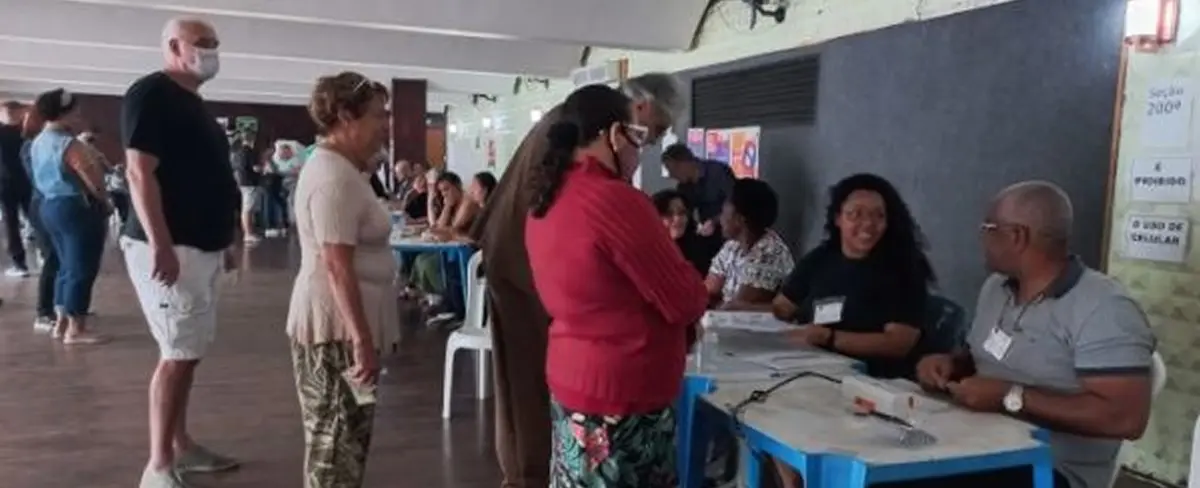 Inician con normalidad las elecciones presidenciales en Brasil