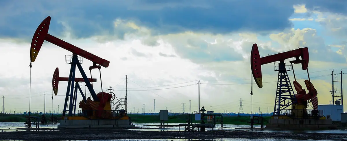 Países Exportadores de Petróleo acuerdan reducir producción del crudo