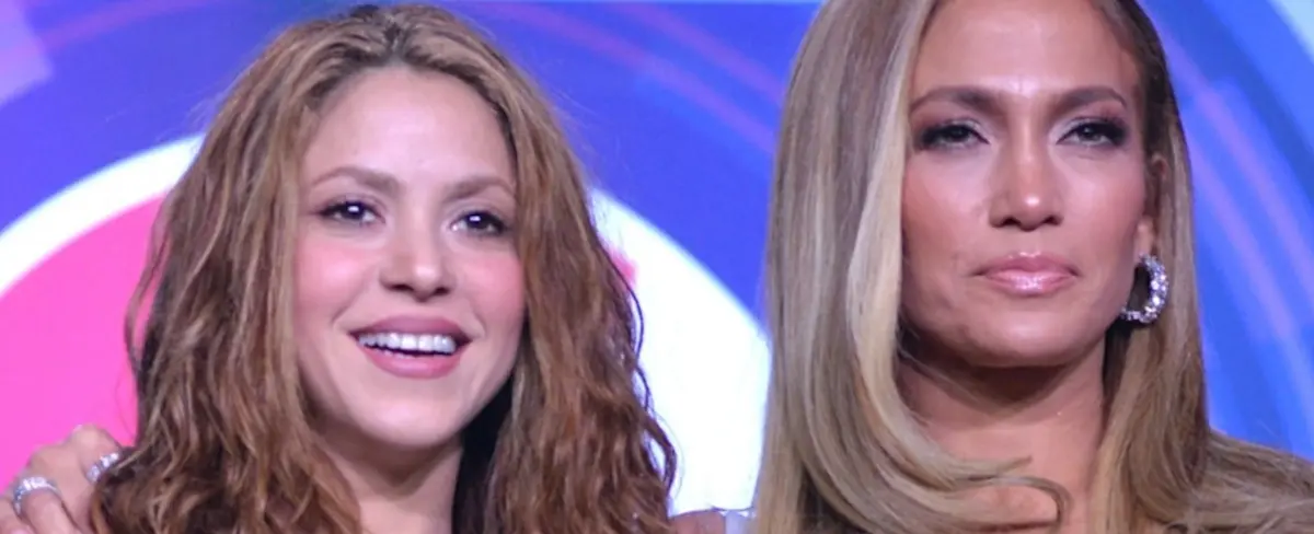Fans de Shakira y Jennifer López se enfrentan por una polémica decisión