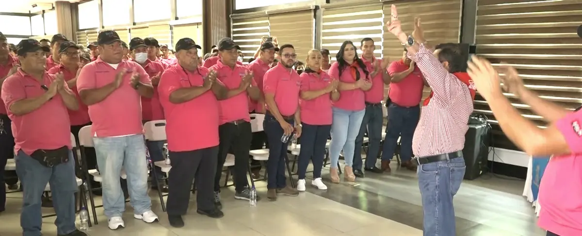 Transportistas de Managua conocen las propuestas de los candidatos del FSLN