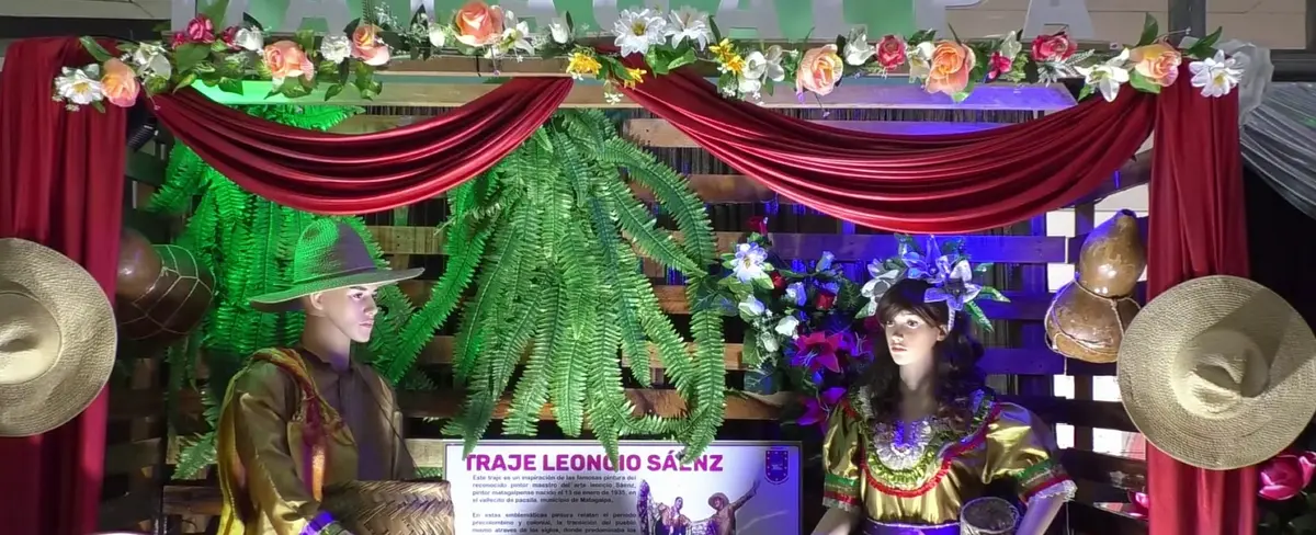 Celebran exposición de trajes folclóricos en Rivas