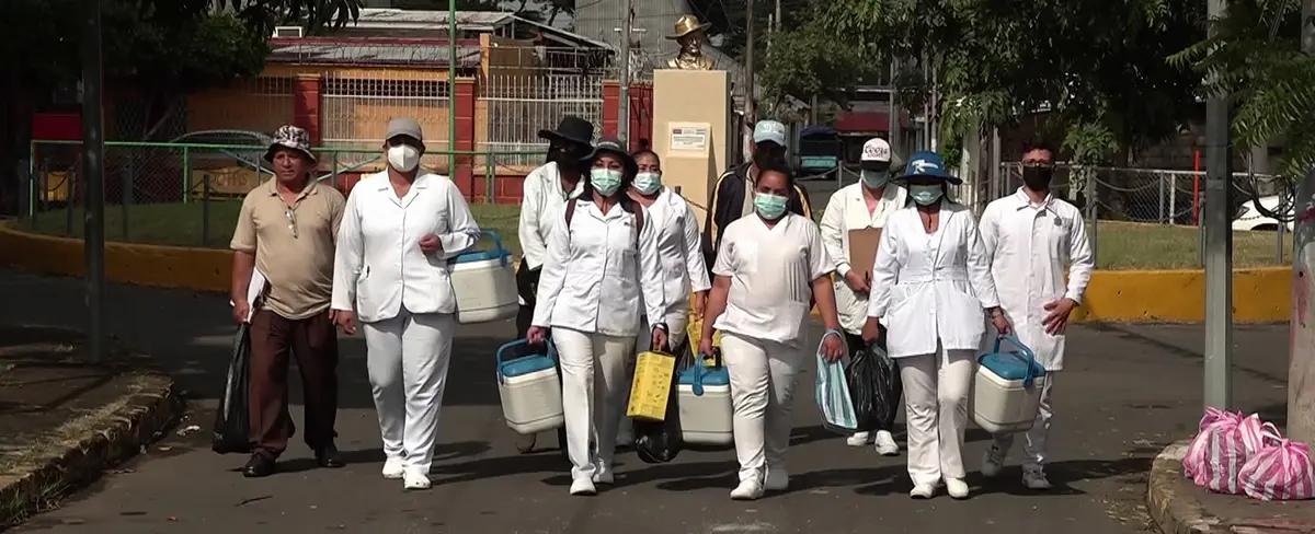 Continúa la vacunación casa a casa contra el Covid-19