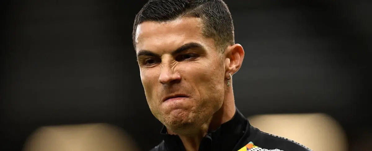 CR7 no debe volver a jugar en el equipo, asegura entrenador del Manchester United