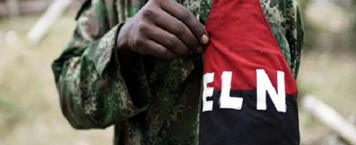 Colombia suspende orden de captura a mandos de ELN tras diálogos de paz