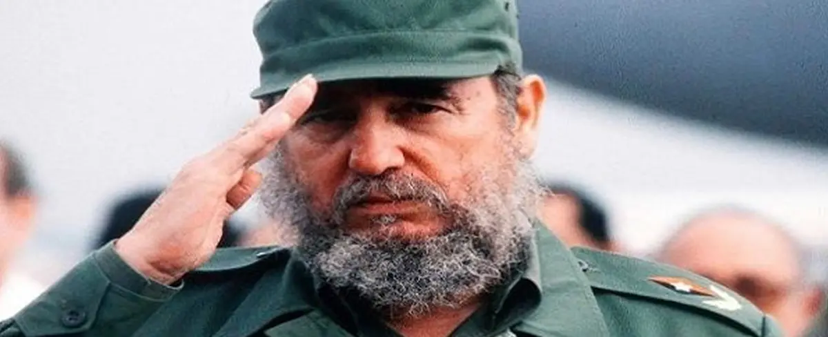 Jóvenes de Cuba y otras naciones recuerdan a Fidel Castro Ruz