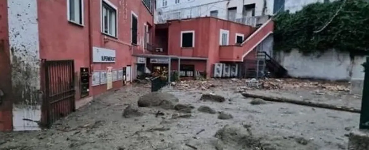 Deslaves dejan al menos ocho muertos en isla italiana de Ischia