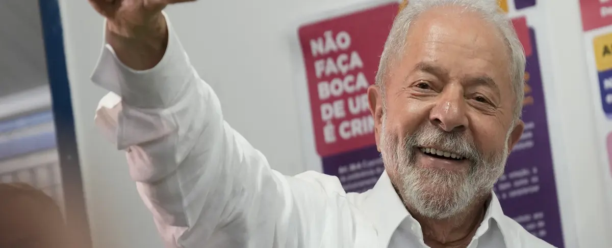 Lula celebra inicio de la transición de cara a investidura