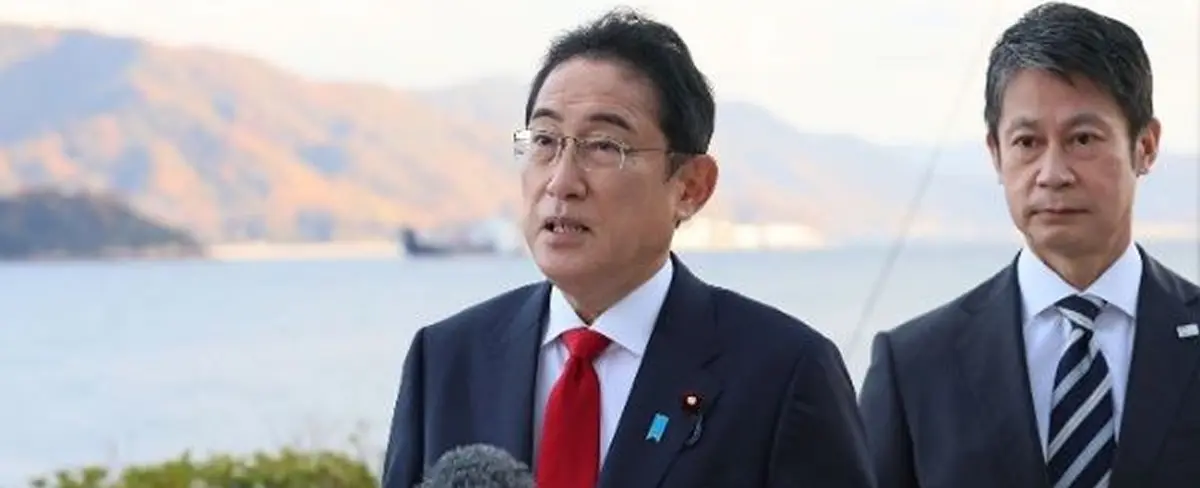 Primer ministro japonés llama al desarme nuclear paulatino