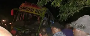 Accidente de autobús causa 21 muertos en Kenia