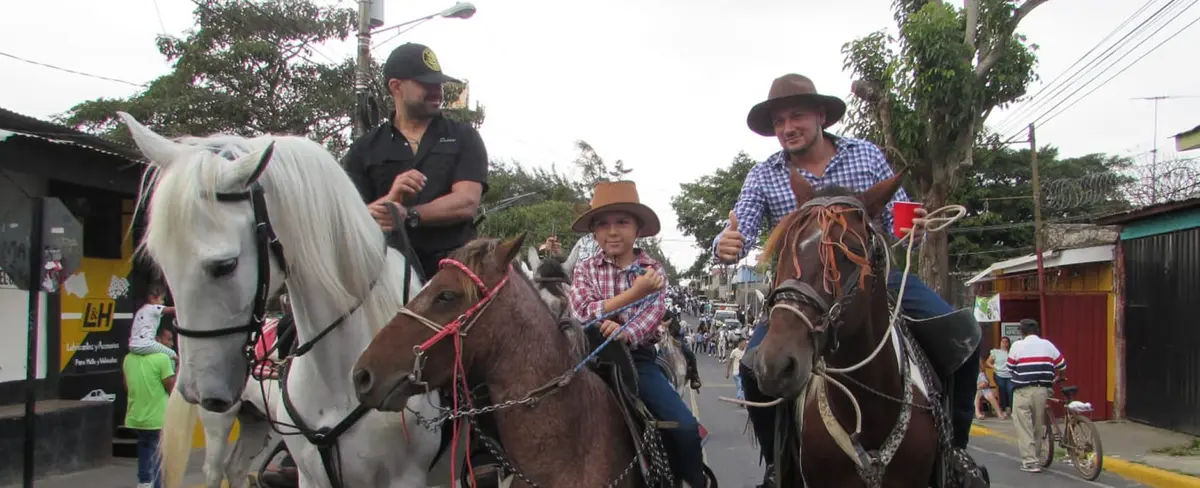 Diriamba celebra desfile hípico en honor a sus fiestas patronales