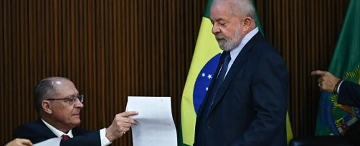 Lula sostiene encuentro con gobernadores para abordar la reconstrucción de Brasil