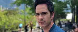 Mauricio Ochmann anuncia su debut como cantante