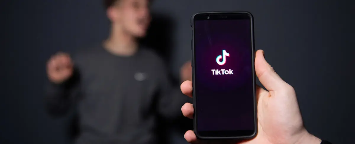 Reto viral de TikTok causa la intoxicación de 8 menores en México
