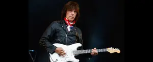 Muere el legendario guitarrista de rock Jeff Beck, a los 78 años