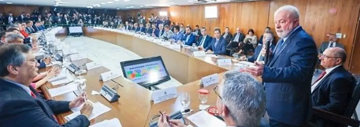 Lula y gobernadores ratifican compromiso con Estado democrático