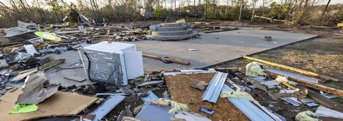 Tornado deja al menos seis muertos en Alabama, EE.UU.