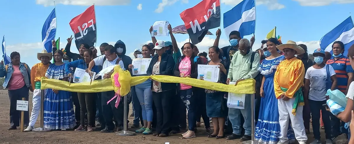 Alcaldía de Managua entrega 200 lotes en la Urbanización Villa Esperanza