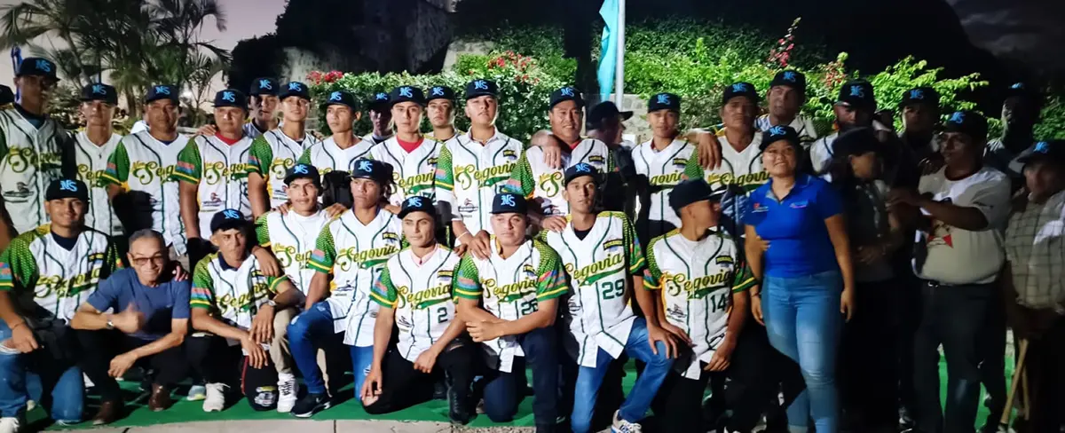 Entregan uniformes a los Guerreros de Nueva Segovia para el Pomares 2023