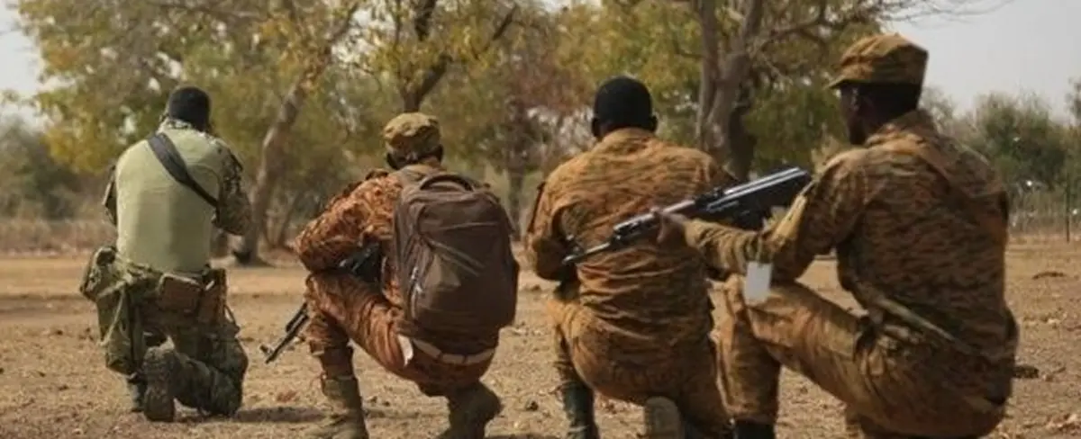 Mueren 51 soldados tras ataque terrorista en Burkina Faso