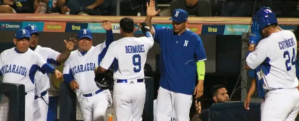 Nicaragua blanquea (7-0) a Honduras en los centroamericanos de béisbol
