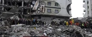 Presidente de Turquía decreta 7 días de duelo por victimas del terremoto