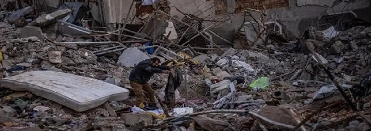 Aumenta a 39.672 la cifra de muertos por terremotos en Türkiye