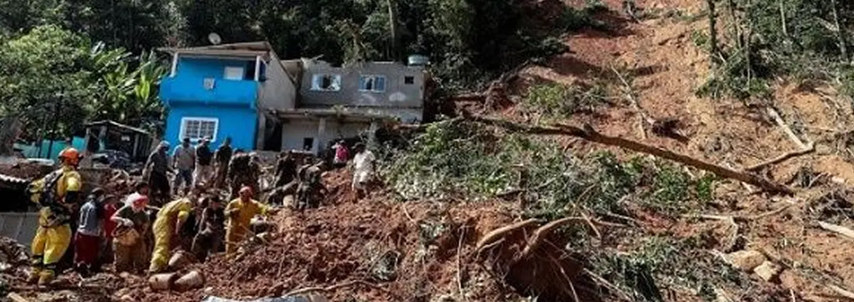 Aumentan a 57 los decesos por lluvias en Sao Paulo, Brasil