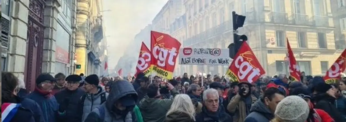 Franceses protestan por tercer día contra reforma de pensiones