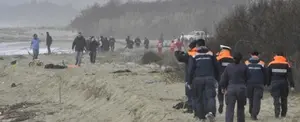Mueren 62 migrantes tras naufragio en costas italianas