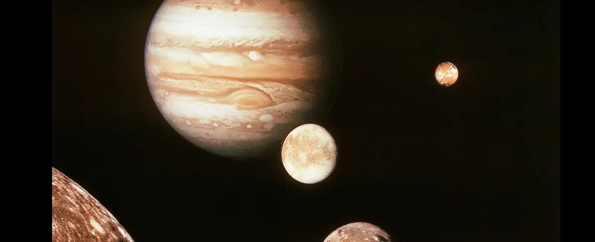 Descubren 12 nuevas lunas alrededor de Júpiter