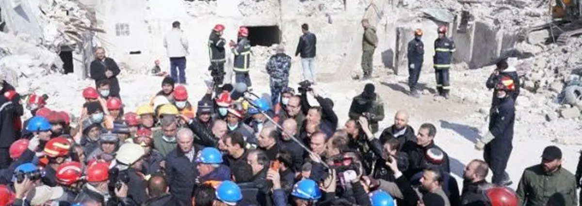 Presidente de Siria acude a zonas afectadas por los terremotos