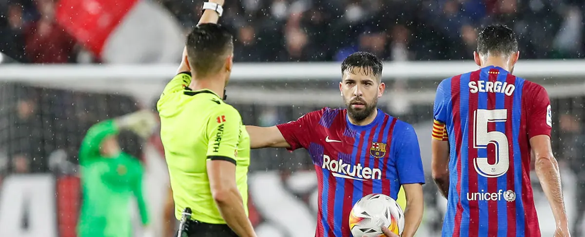 Admiten acusación contra el Barcelona por pagar a vicepresidente de árbitros