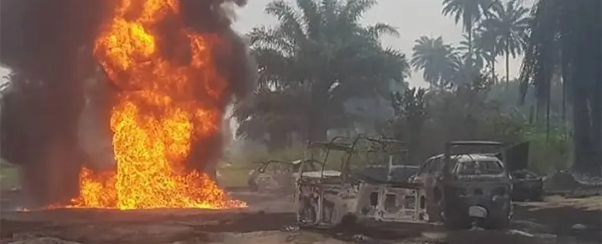 Fallecen 12 personas tras explosión de un oleoducto en Nigeria