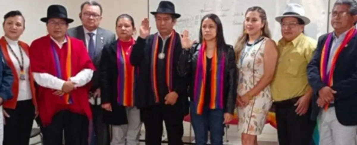 Indígenas ecuatorianos respaldan proceso judicial contra el presidente Lasso